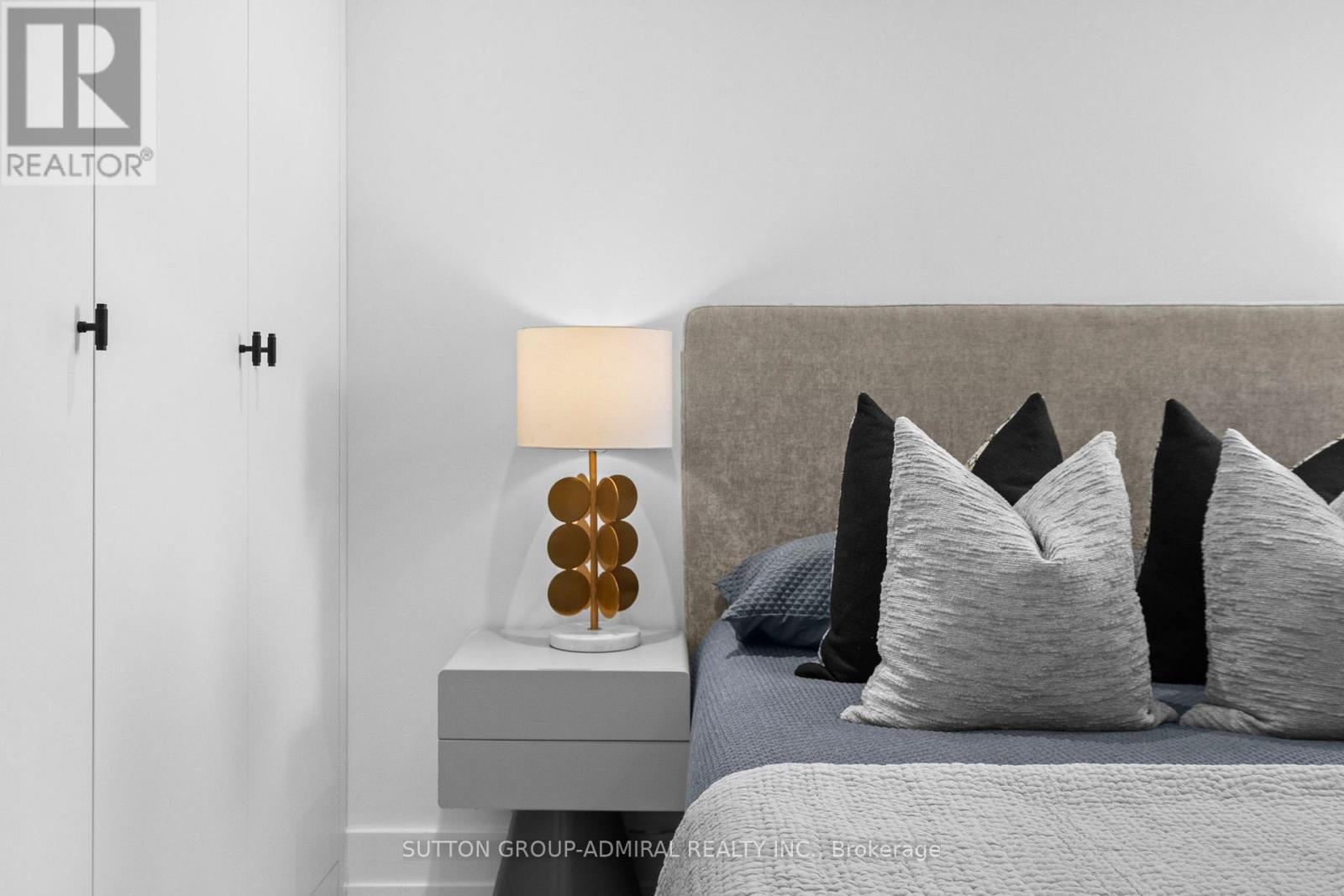 25 Coolmine Road, Toronto, Ontario  M6J 3G1 - Photo 26 - C12978416