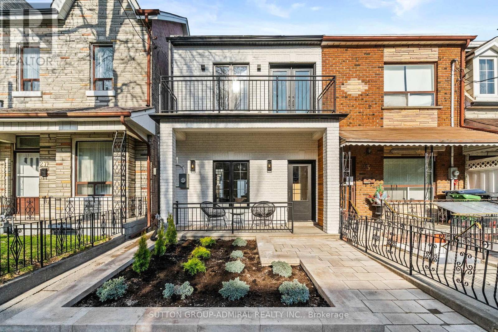 25 Coolmine Road, Toronto, Ontario  M6J 3G1 - Photo 3 - C12978416