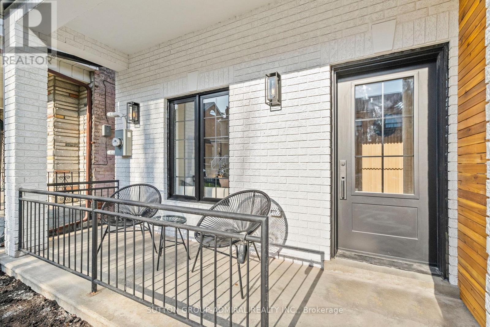 25 Coolmine Road, Toronto, Ontario  M6J 3G1 - Photo 4 - C12978416