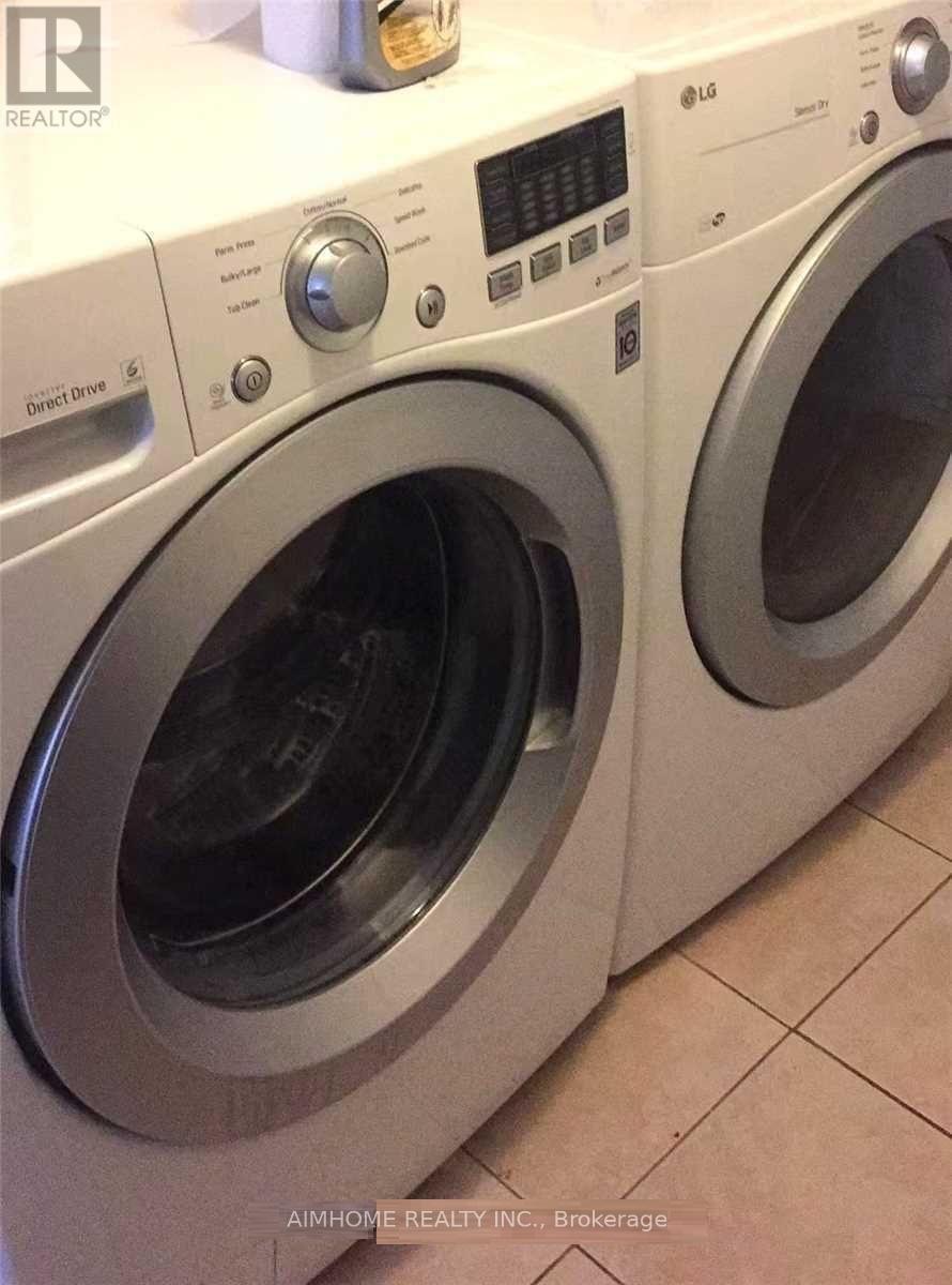 197 Finch Avenue E, Toronto, Ontario  M2N 4S1 - Photo 10 - C12978424