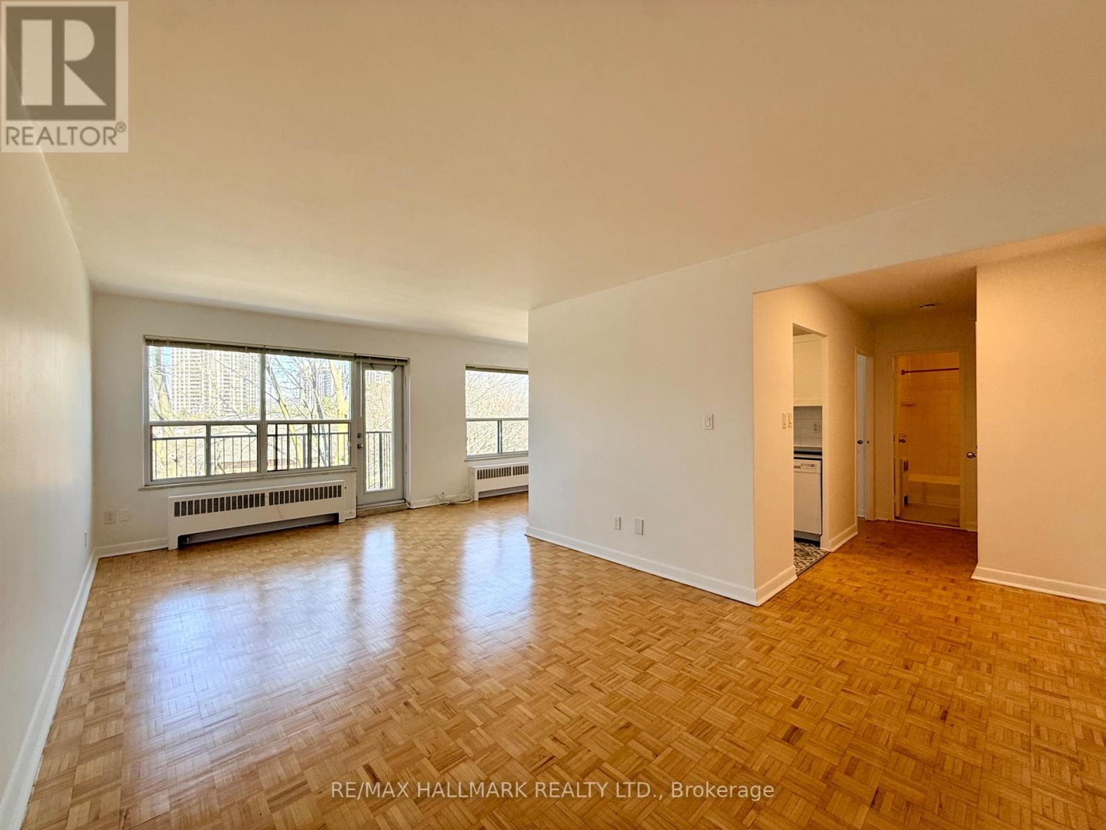 408 - 30 Upper Canada Drive, Toronto, Ontario  M2P 1S1 - Photo 2 - C12978580