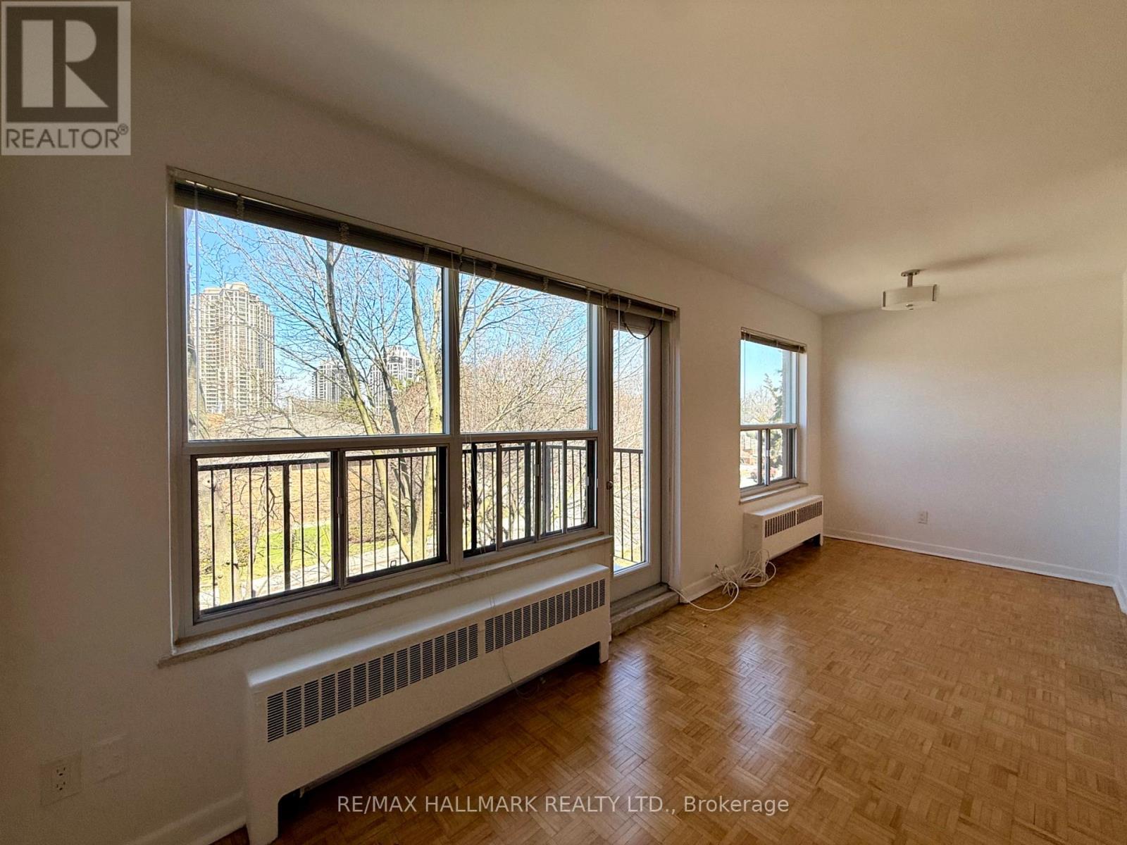 408 - 30 Upper Canada Drive, Toronto, Ontario  M2P 1S1 - Photo 3 - C12978580