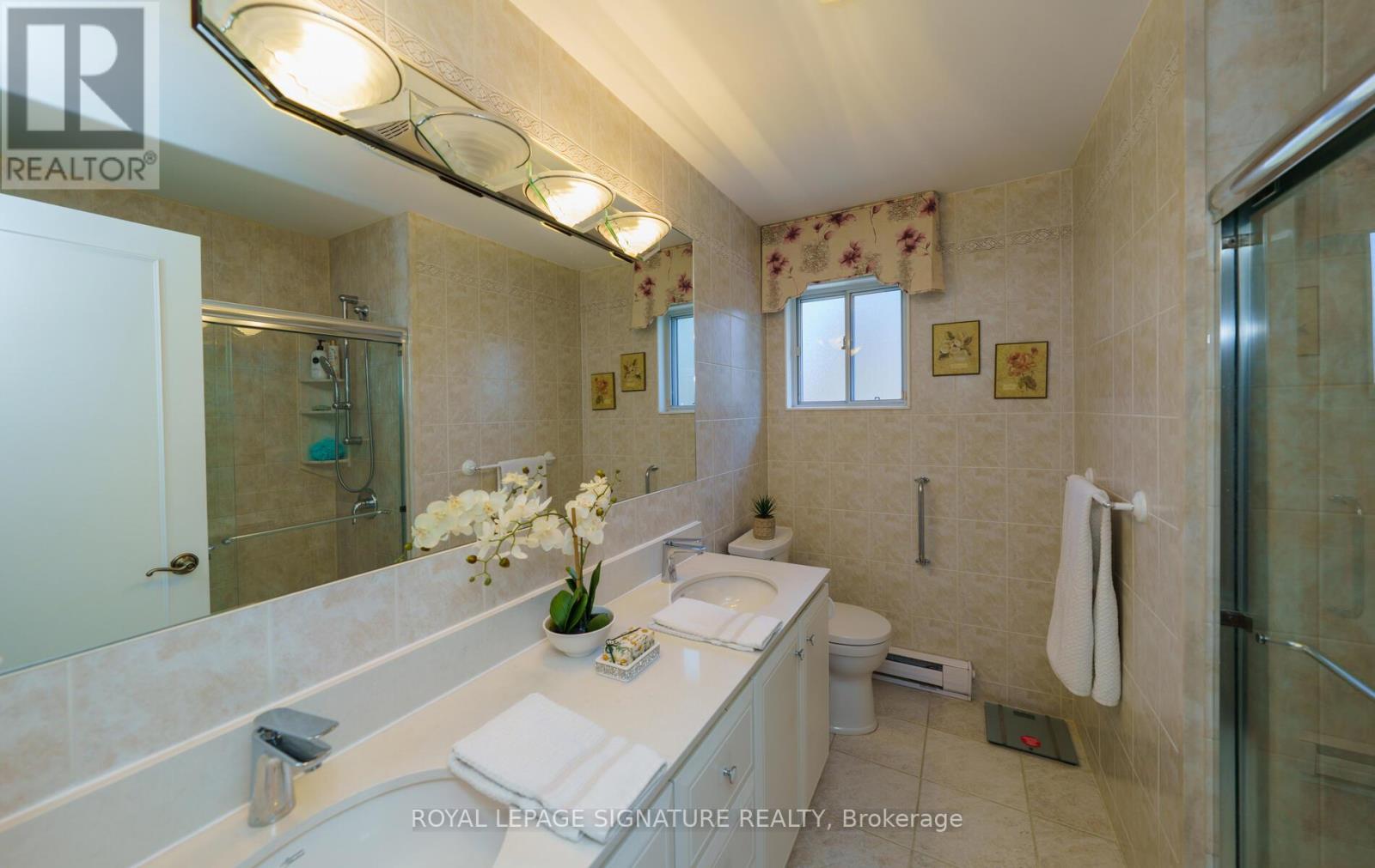 61 Barrydale Crescent, Toronto, Ontario  M3B 3E3 - Photo 20 - C12978598