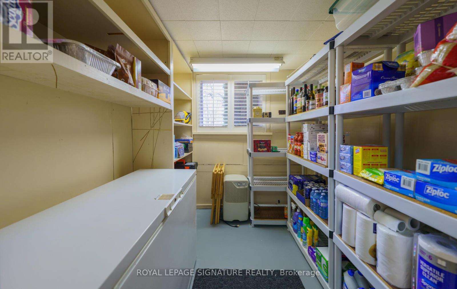 61 Barrydale Crescent, Toronto, Ontario  M3B 3E3 - Photo 37 - C12978598