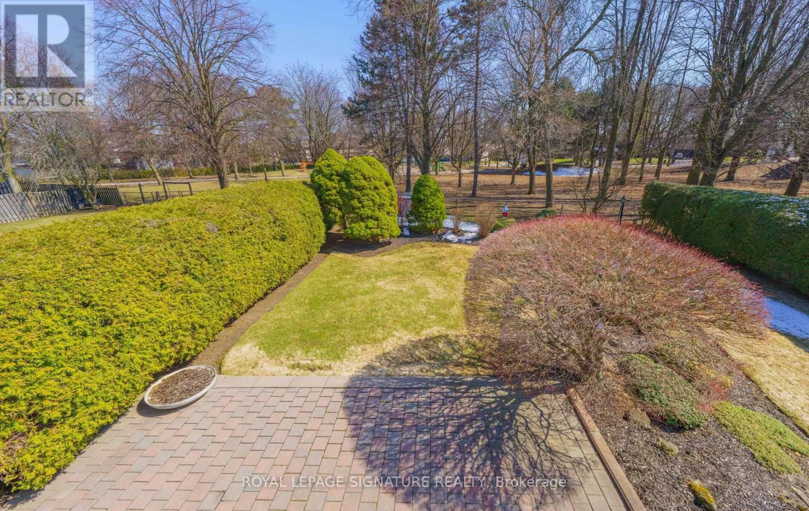 61 Barrydale Crescent, Toronto, Ontario  M3B 3E3 - Photo 44 - C12978598