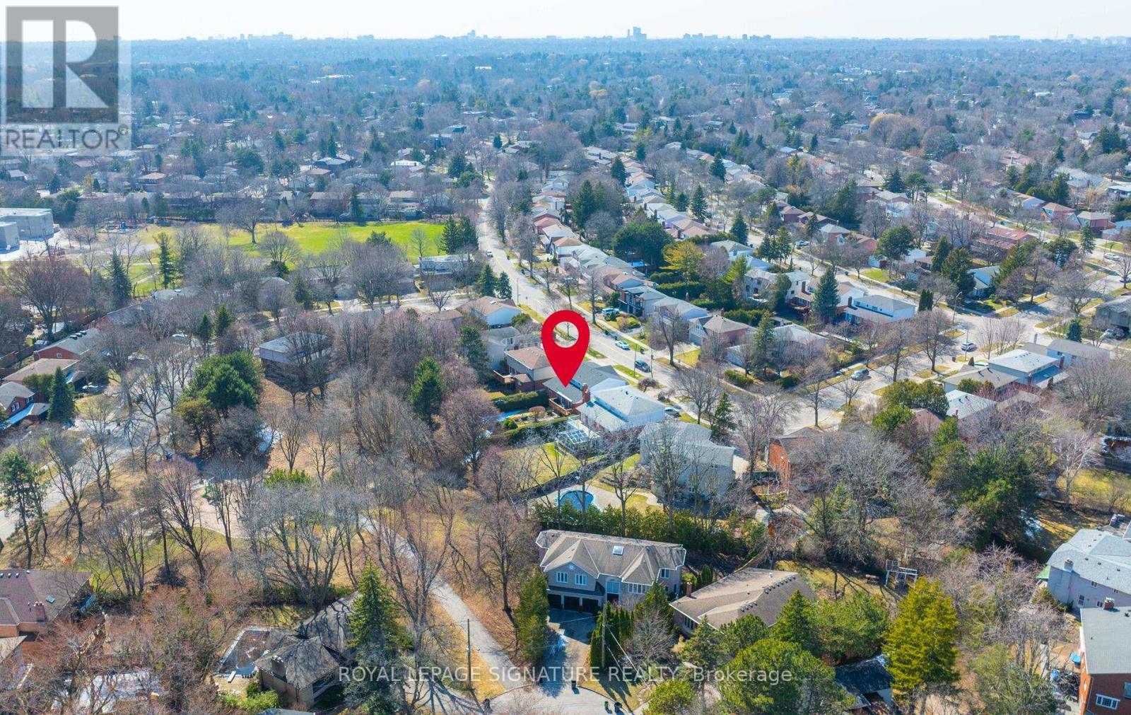 61 Barrydale Crescent, Toronto, Ontario  M3B 3E3 - Photo 49 - C12978598