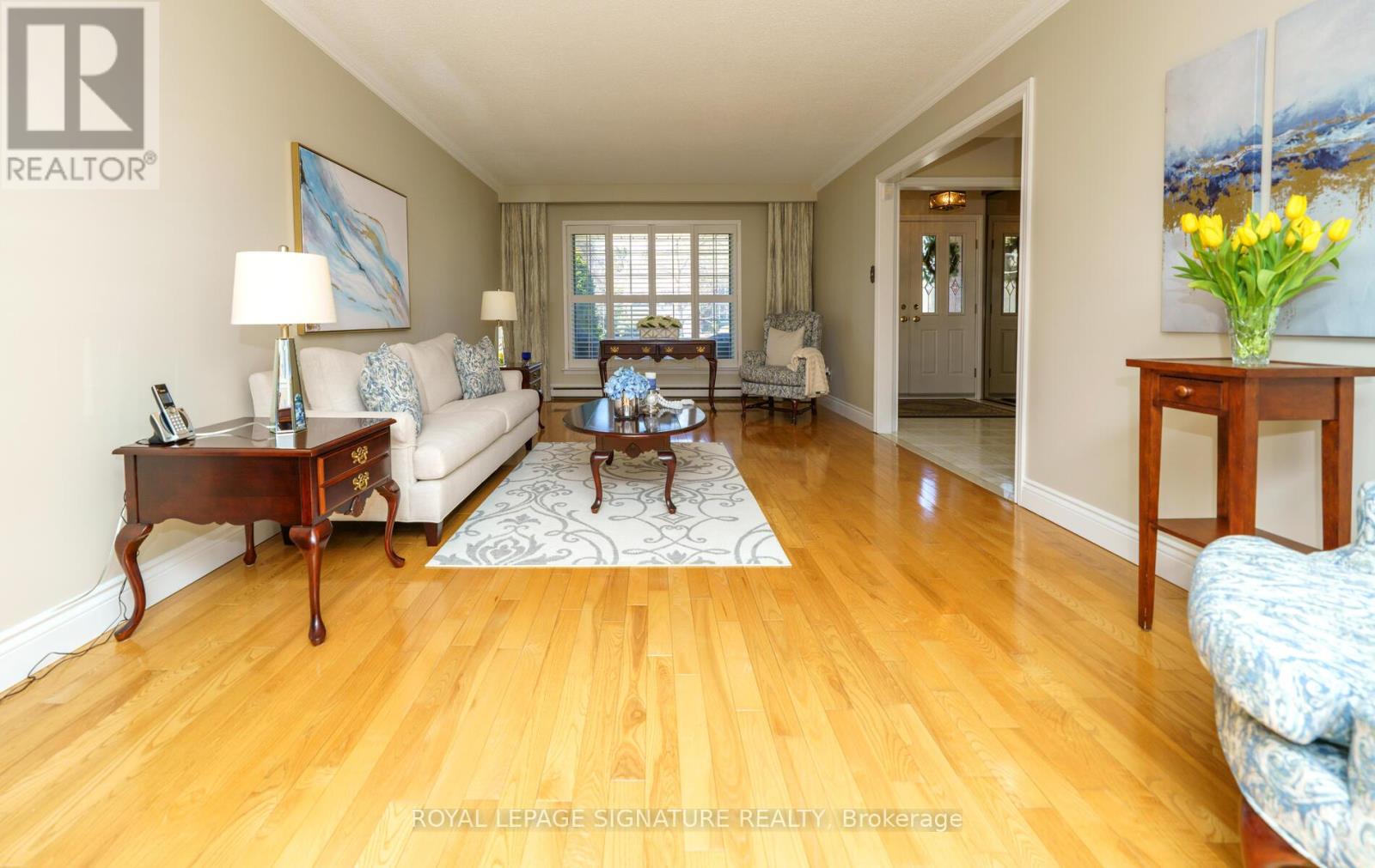 61 Barrydale Crescent, Toronto, Ontario  M3B 3E3 - Photo 6 - C12978598