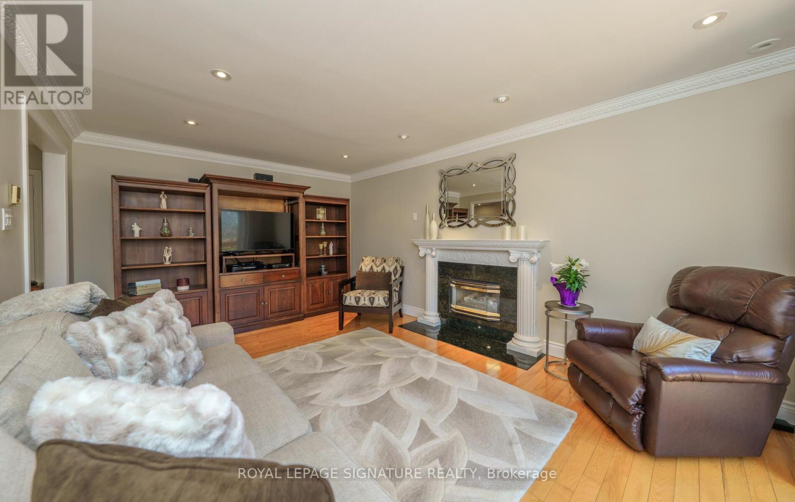 61 Barrydale Crescent, Toronto, Ontario  M3B 3E3 - Photo 9 - C12978598