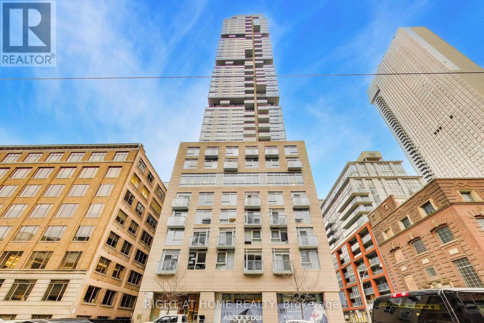 416 - 30 Nelson Street, Toronto, Ontario  M5V 0H5 - Photo 22 - C12978624