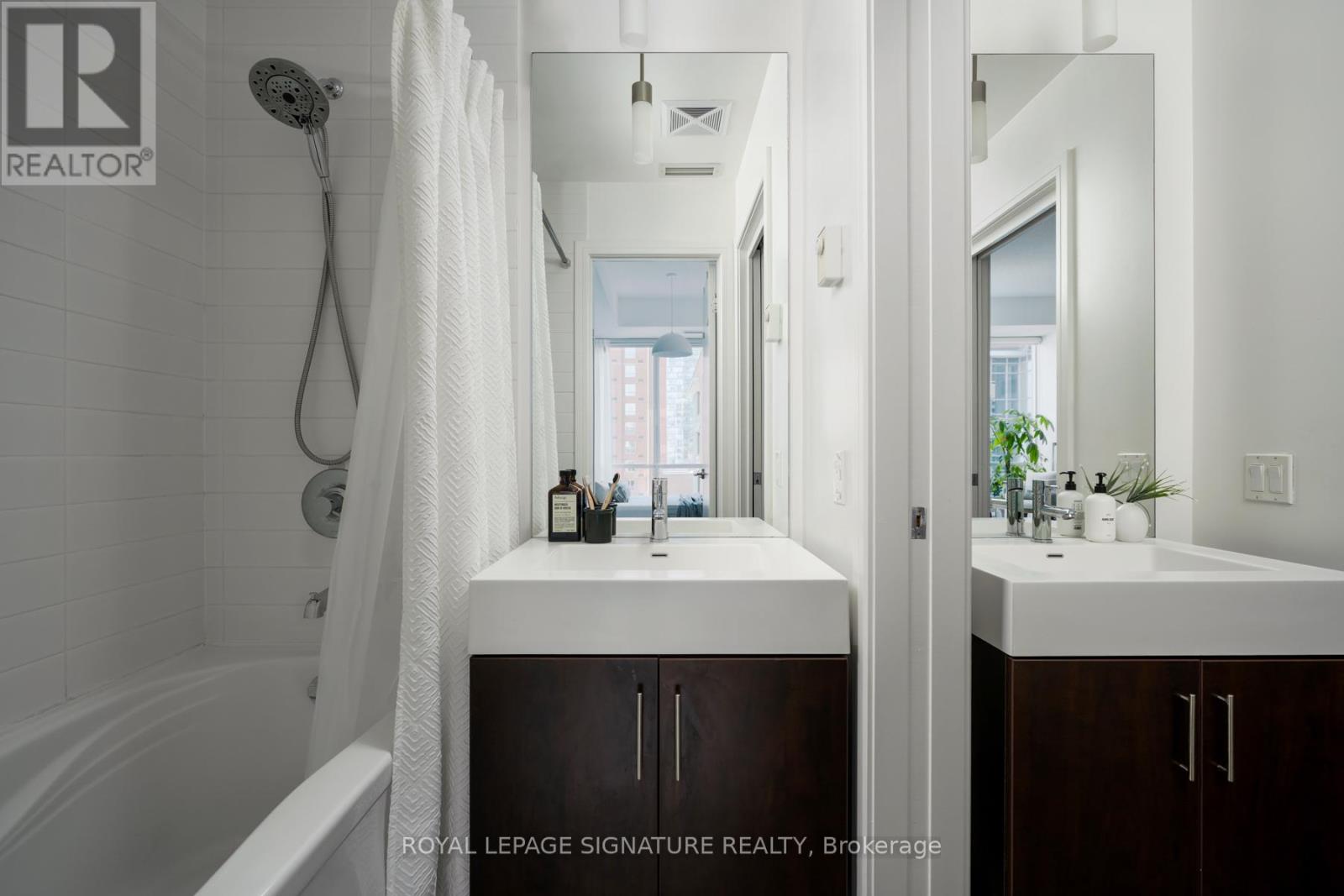 S708 - 112 George Street, Toronto, Ontario  M5A 2M5 - Photo 19 - C12978638