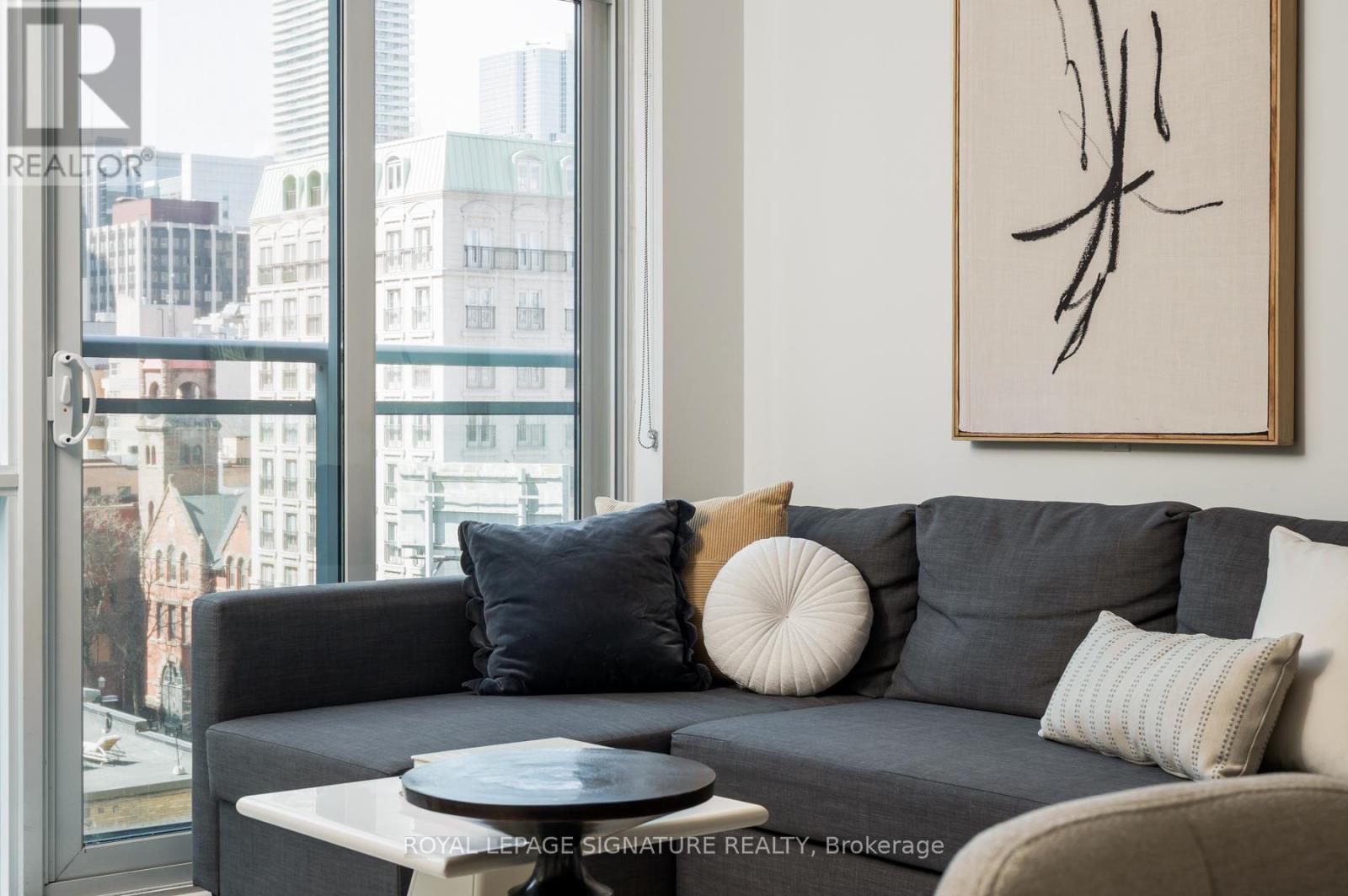 S708 - 112 George Street, Toronto, Ontario  M5A 2M5 - Photo 3 - C12978638