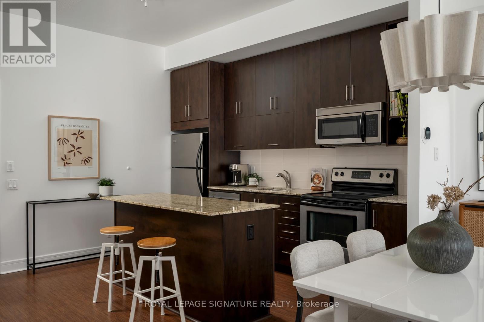 S708 - 112 George Street, Toronto, Ontario  M5A 2M5 - Photo 7 - C12978638