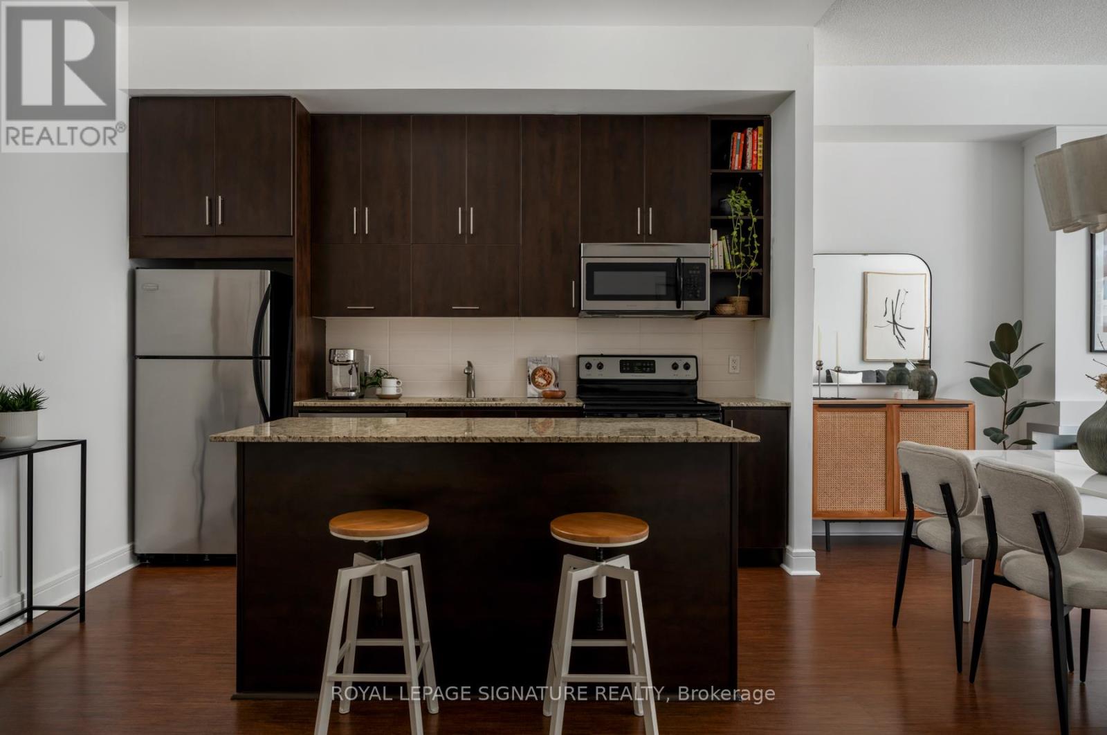 S708 - 112 George Street, Toronto, Ontario  M5A 2M5 - Photo 8 - C12978638