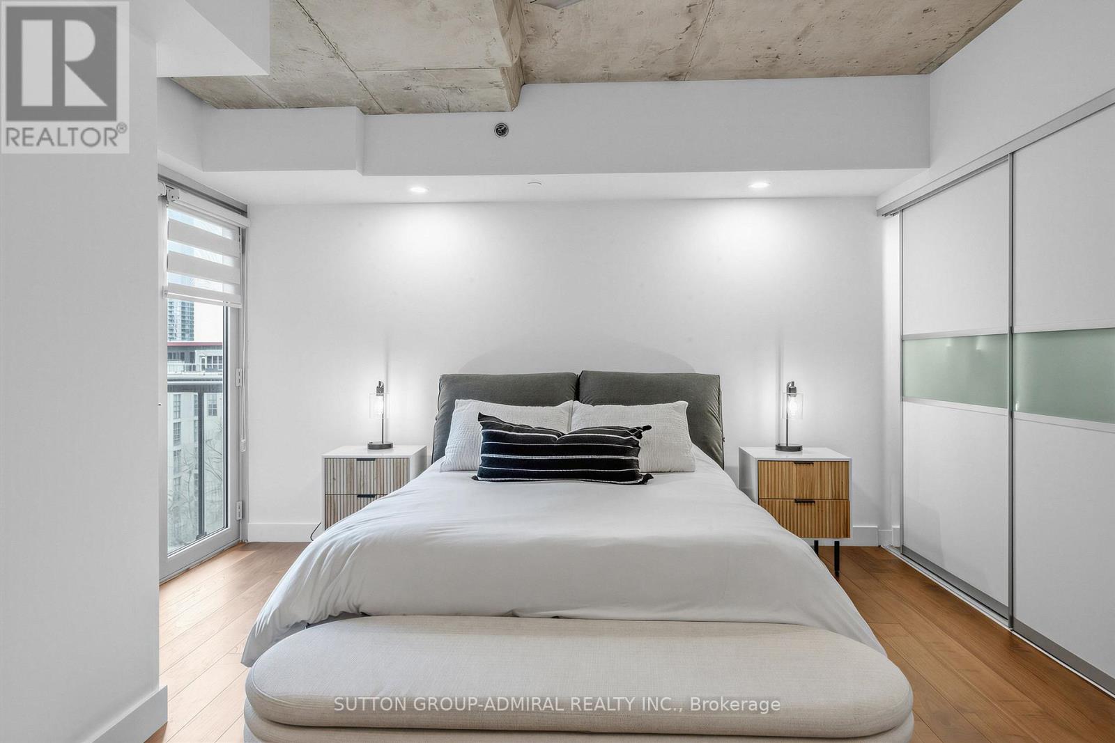 907 - 55 Stewart Street S, Toronto, Ontario M5V 2V1 - Photo 15 - C12978668