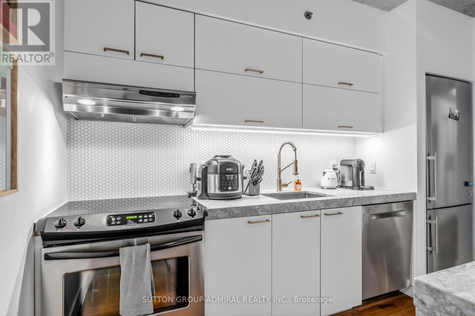 907 - 55 Stewart Street S, Toronto, Ontario M5V 2V1 - Photo 7 - C12978668