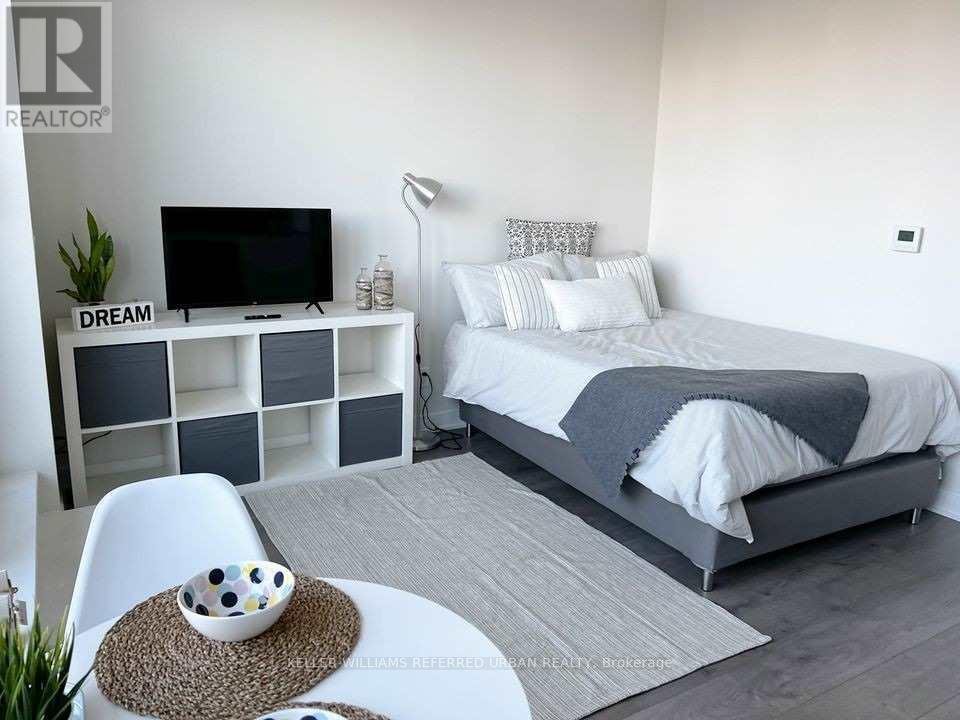 409 - 2 Sonic Way, Toronto, Ontario  M3C 0P2 - Photo 10 - C12978674