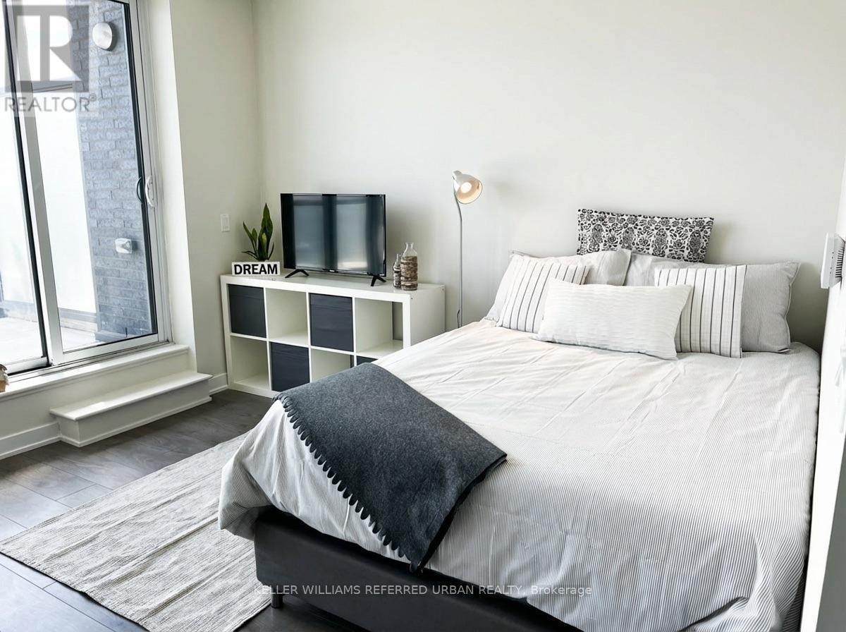 409 - 2 Sonic Way, Toronto, Ontario  M3C 0P2 - Photo 11 - C12978674