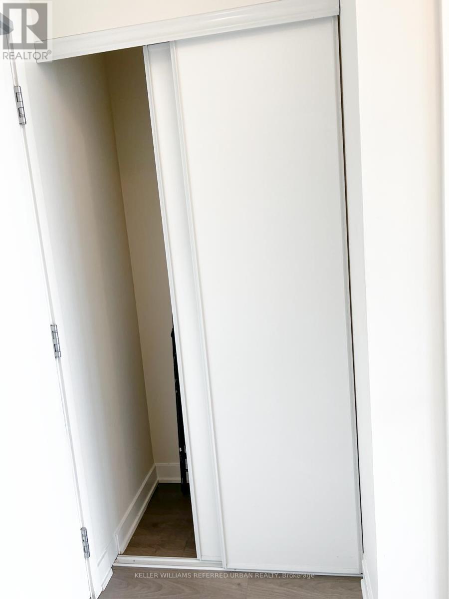 409 - 2 Sonic Way, Toronto, Ontario  M3C 0P2 - Photo 13 - C12978674