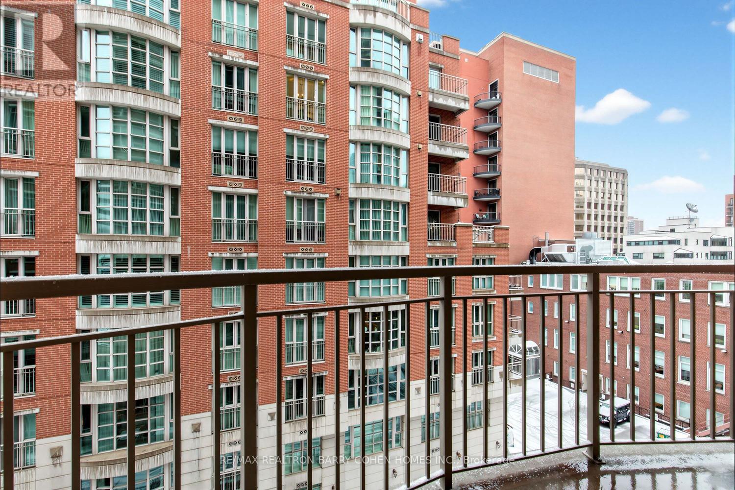 501 - 55 Delisle Avenue, Toronto, Ontario  M4V 3C2 - Photo 15 - C12978748