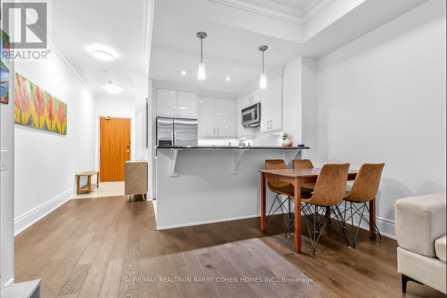 501 - 55 Delisle Avenue, Toronto, Ontario  M4V 3C2 - Photo 9 - C12978748