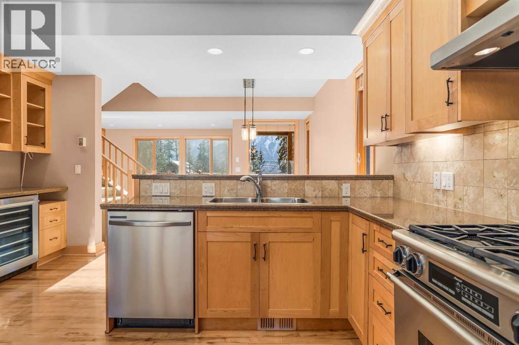 4, 124 Silvertip Ridge, Canmore, Alberta  T1W 3A7 - Photo 25 - A2272116
