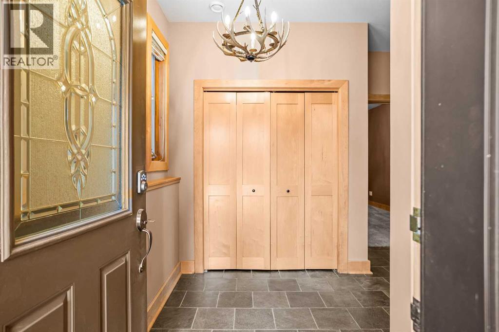 4, 124 Silvertip Ridge, Canmore, Alberta  T1W 3A7 - Photo 3 - A2272116