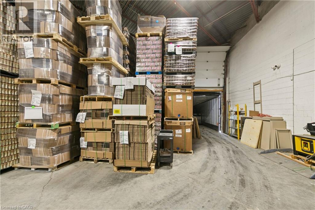 2140 Winston Park Drive Unit# 16, Oakville, Ontario  L6H 5W1 - Photo 13 - 40807909