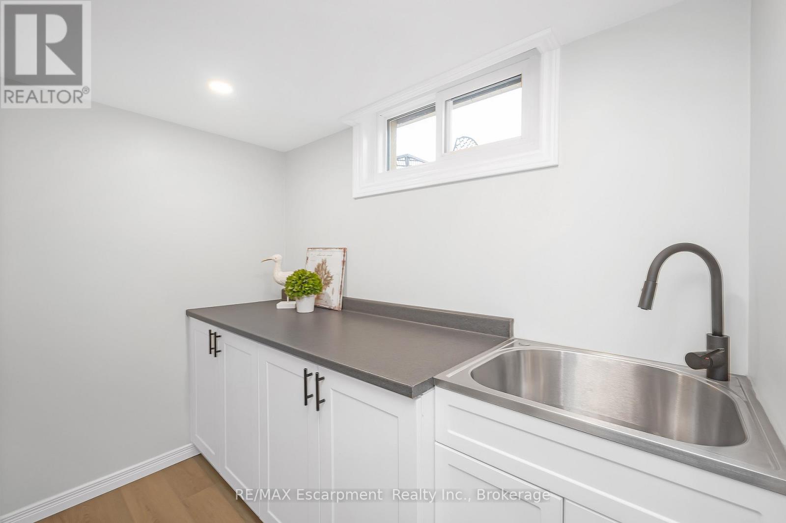 15 Harvest Lane, Brantford, Ontario  N3R 5R3 - Photo 31 - X12978326