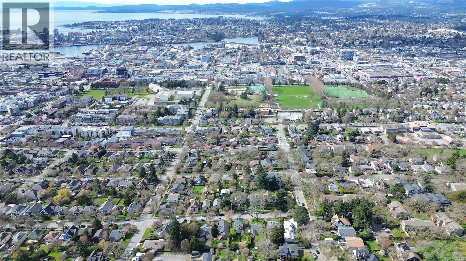 2926 Prior St, Victoria, British Columbia  V8T 3Y5 - Photo 12 - 1028712