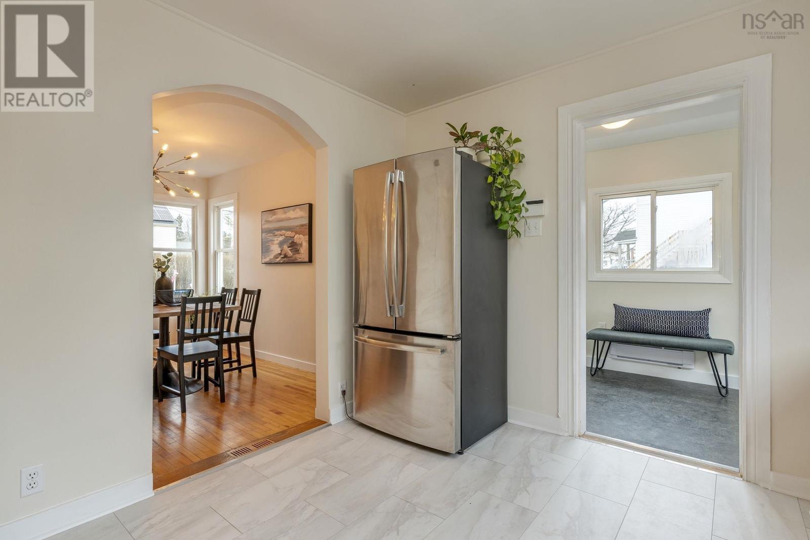 207 Victoria Road, Dartmouth, Nova Scotia  B3A 1W4 - Photo 11 - 202606760