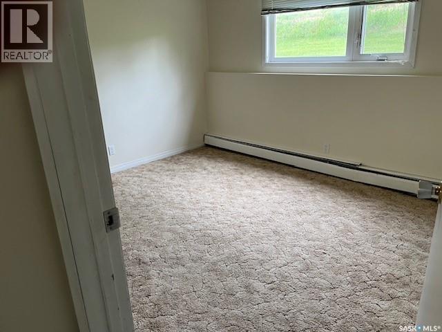 302 8th Avenue Sw, Biggar, Saskatchewan  S0K 0M0 - Photo 18 - SK032500