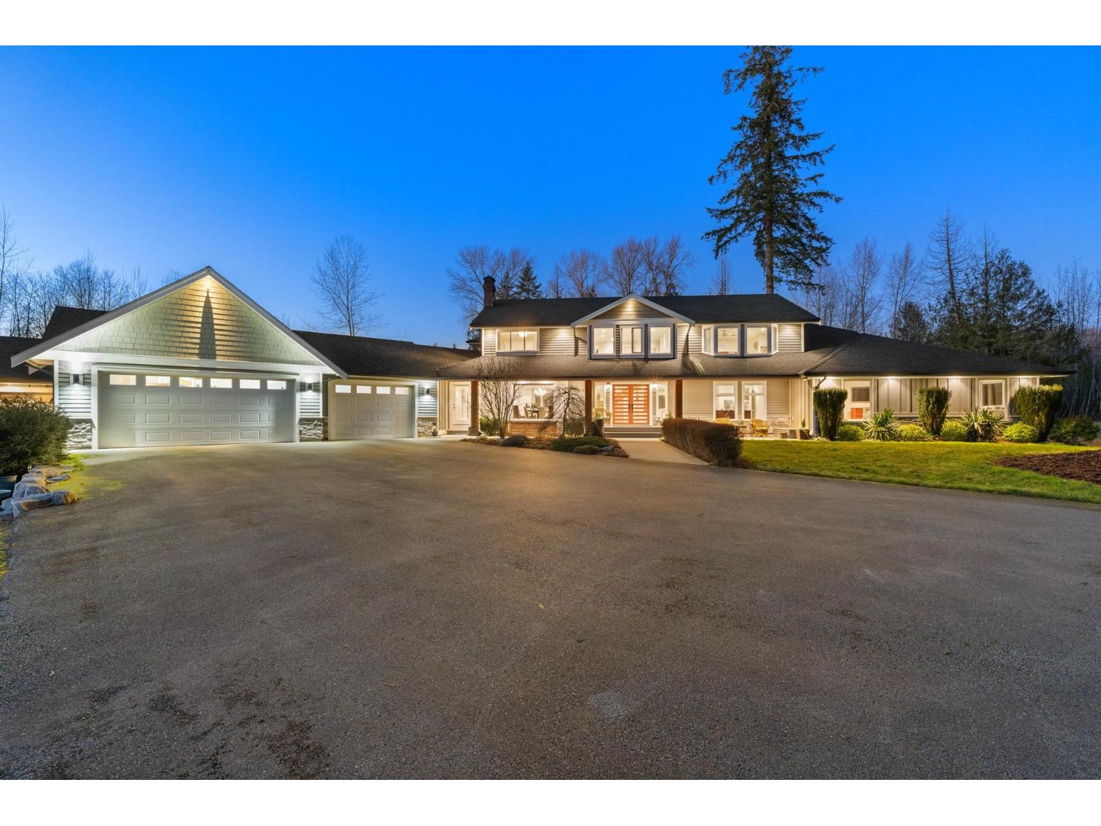 22015 40 Avenue, Langley, British Columbia  V2Z 1N7 - Photo 3 - R3109317