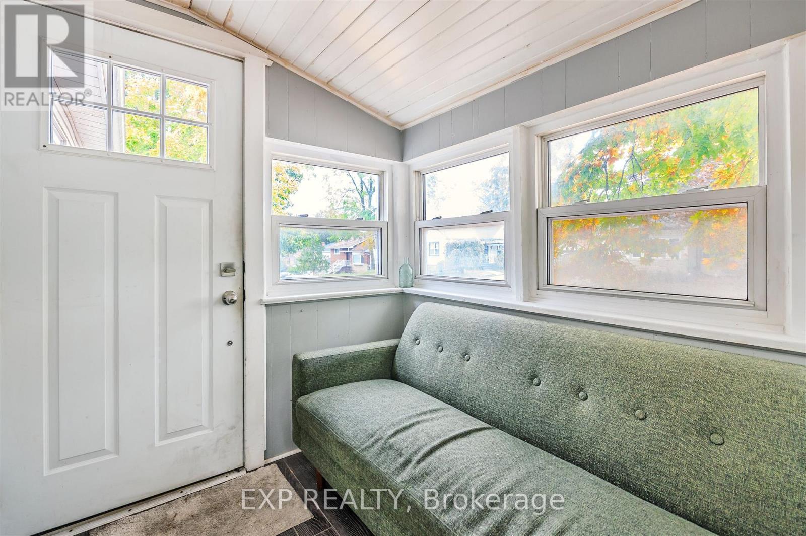 829 Athol Street, Whitby, Ontario  L1N 4A1 - Photo 10 - E12978498