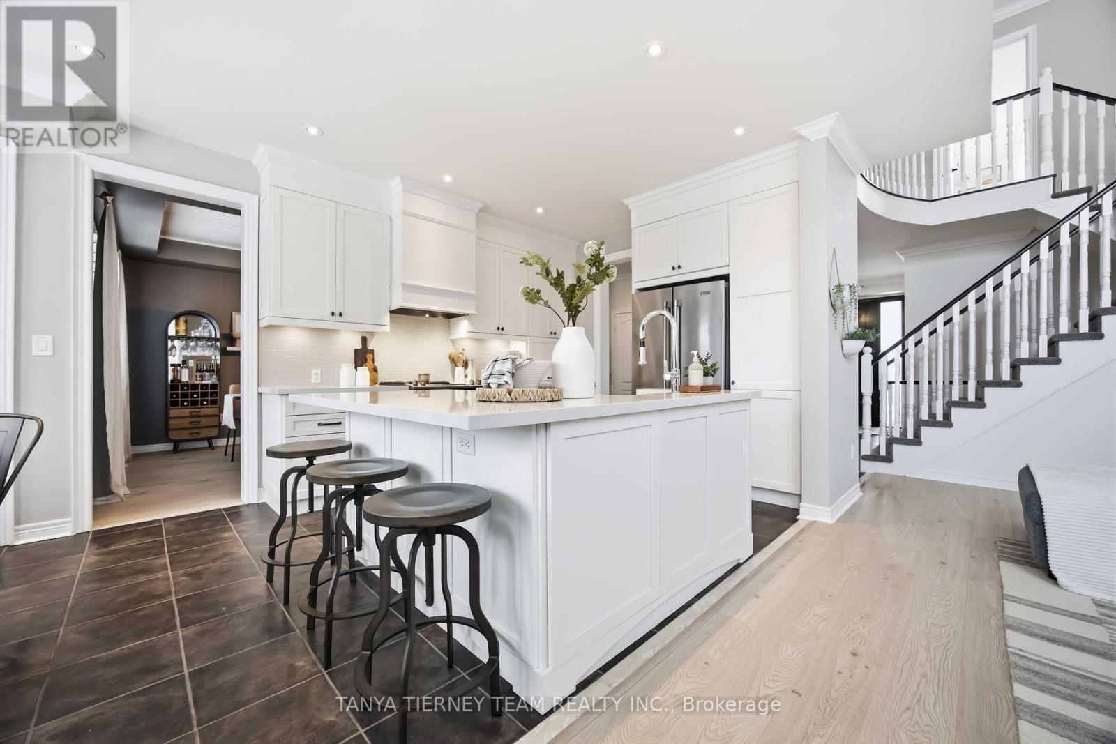 12 Branthaven Court, Whitby, Ontario  L1M 0B2 - Photo 17 - E12978526