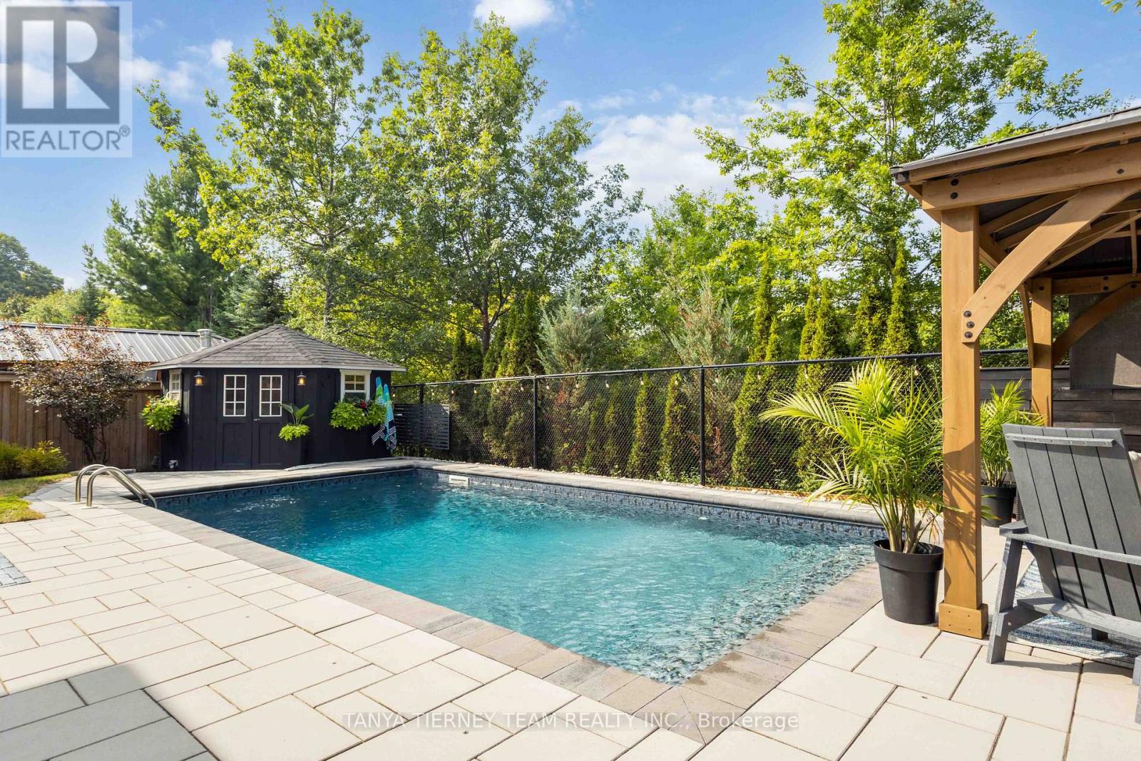 12 Branthaven Court, Whitby, Ontario  L1M 0B2 - Photo 37 - E12978526