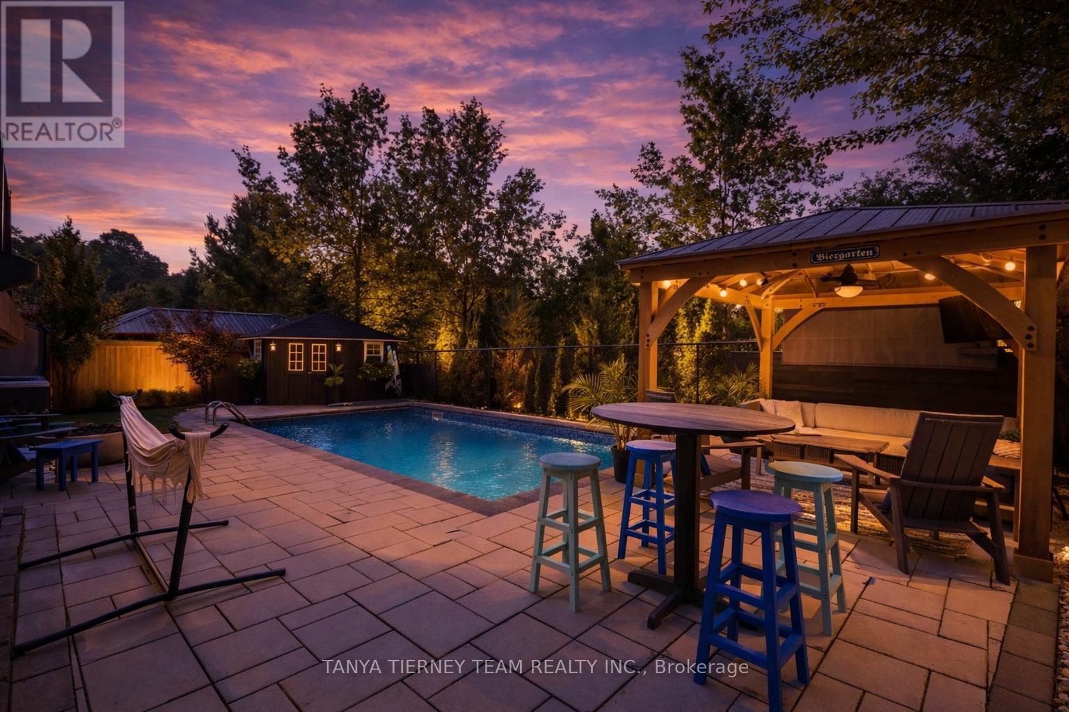 12 Branthaven Court, Whitby, Ontario  L1M 0B2 - Photo 44 - E12978526