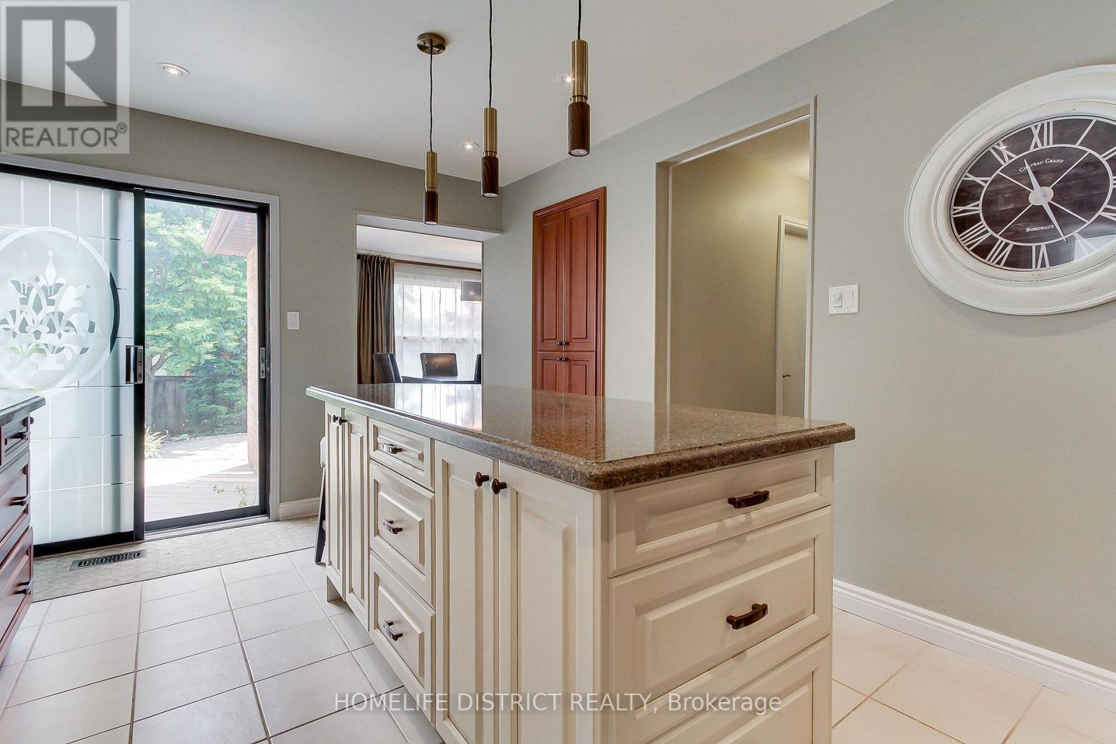 43 Daniels Crescent, Ajax, Ontario  L1T 1X8 - Photo 19 - E12978546