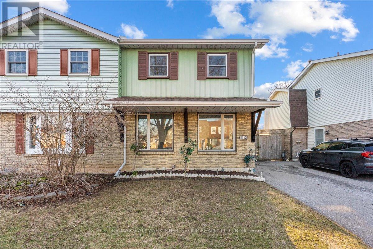 1182 Venus Crescent, Oshawa, Ontario  L1J 6E4 - Photo 2 - E12978714