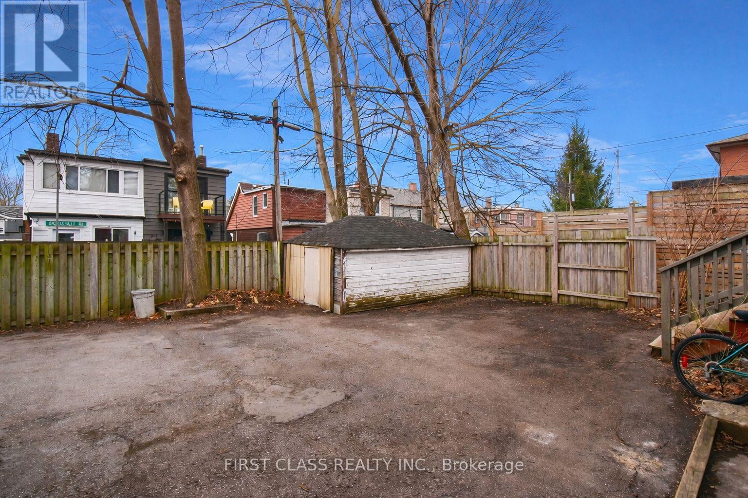 102 Greenwood Avenue, Toronto, Ontario  M4L 2P6 - Photo 37 - E12978716