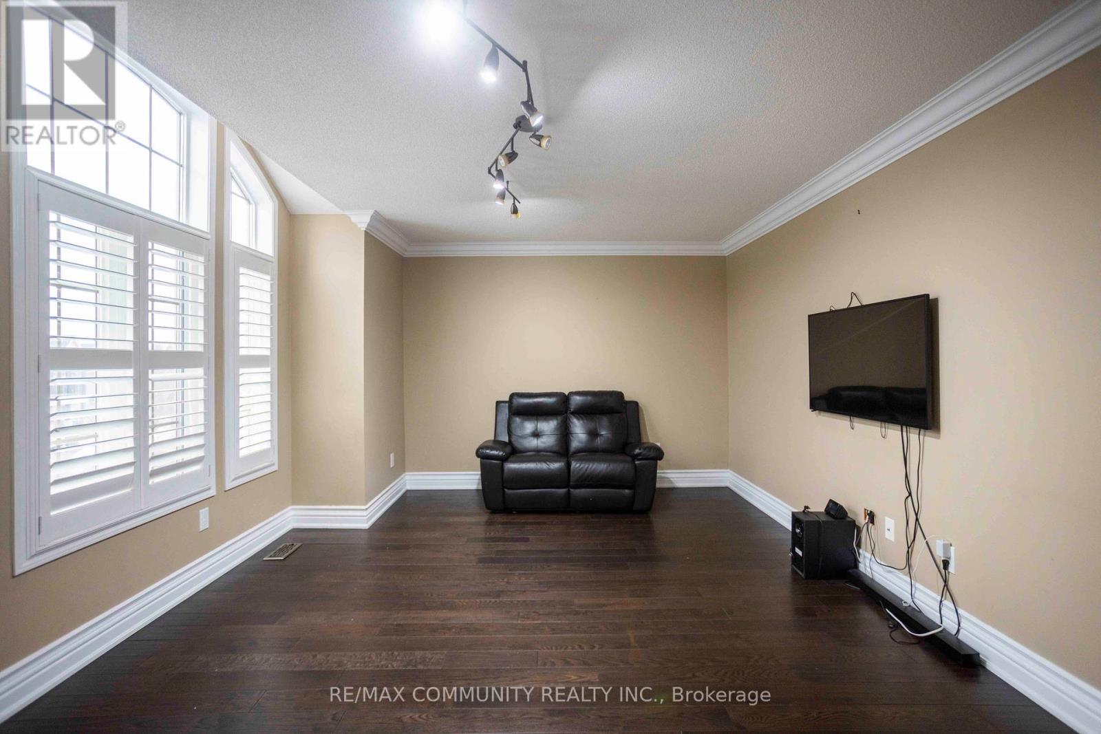 74 Stannardville Drive, Ajax, Ontario  L1T 0M4 - Photo 12 - E12978742