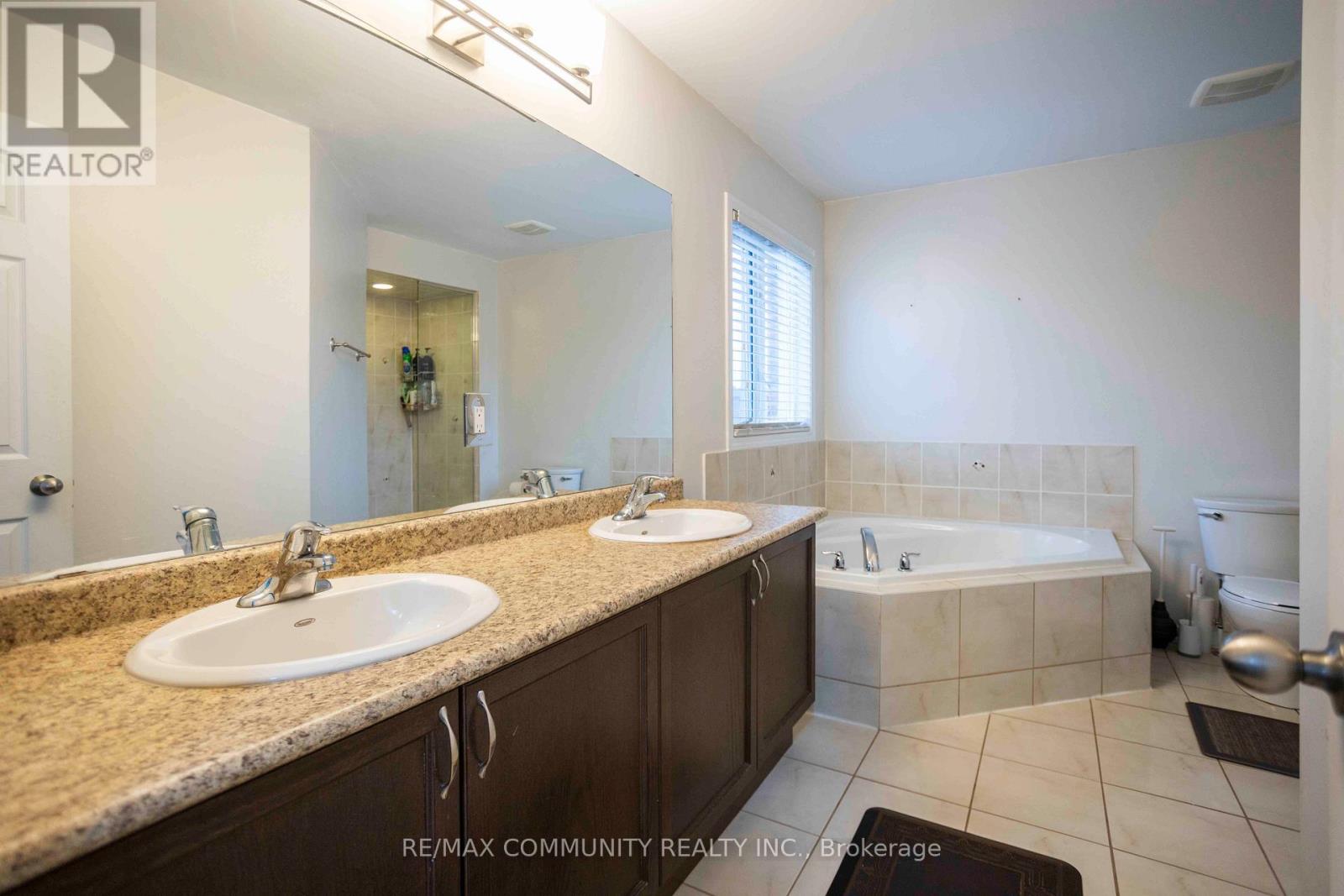 74 Stannardville Drive, Ajax, Ontario  L1T 0M4 - Photo 22 - E12978742