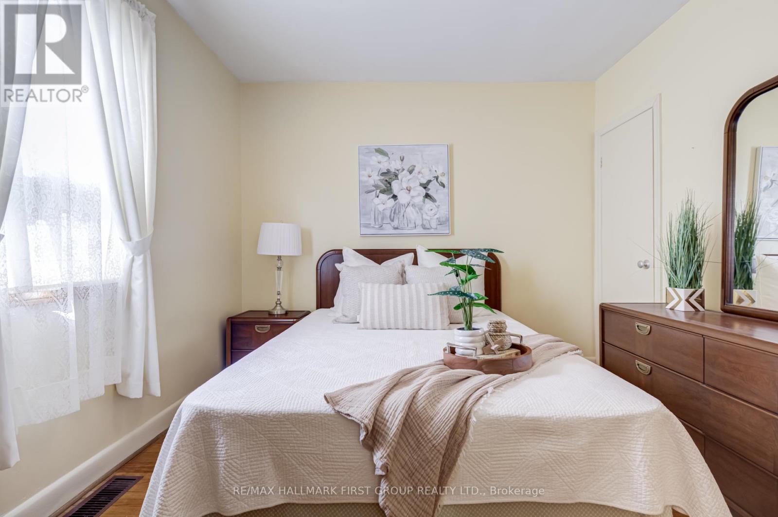 89 Ranstone Gardens, Toronto, Ontario  M1K 2T9 - Photo 18 - E12978744