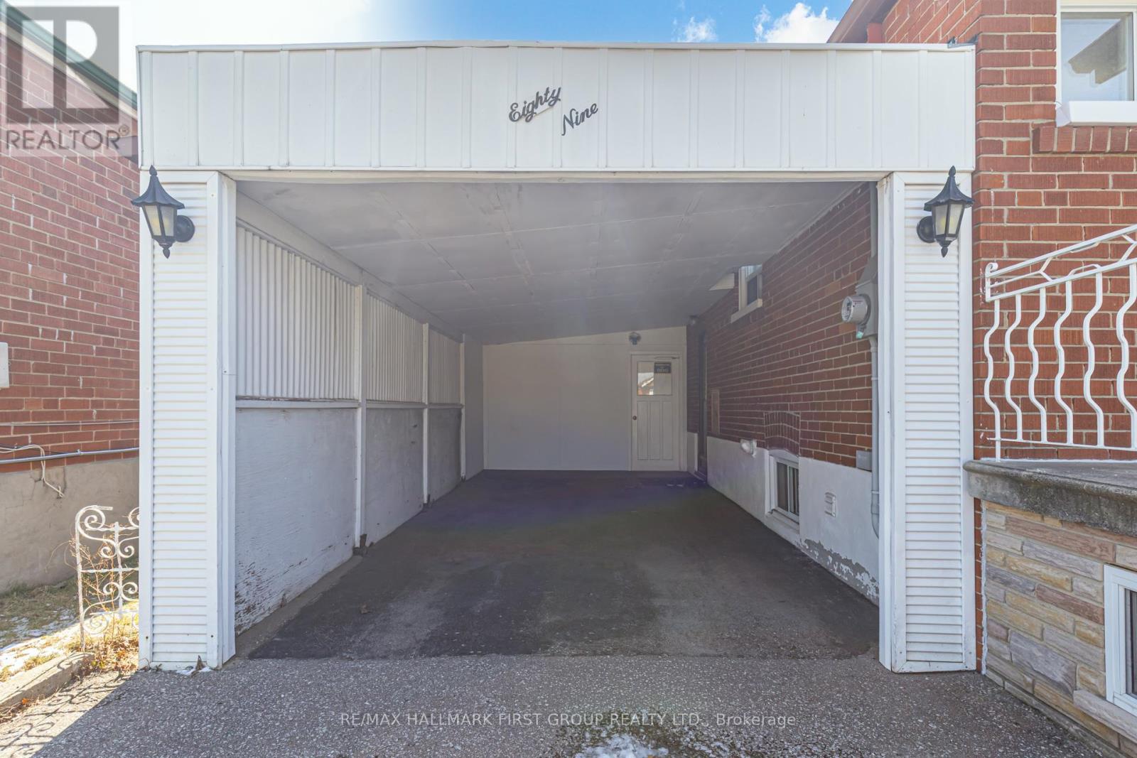 89 Ranstone Gardens, Toronto, Ontario  M1K 2T9 - Photo 2 - E12978744