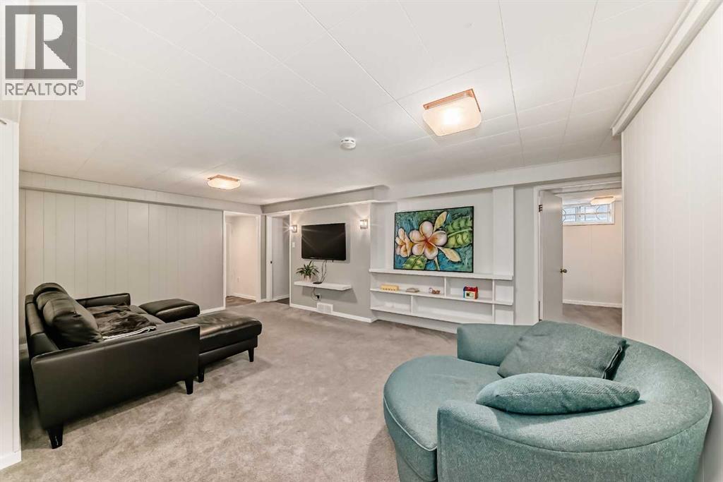 8043 Elbow Drive Sw, Calgary, Alberta  T2V 1K5 - Photo 31 - A2291798