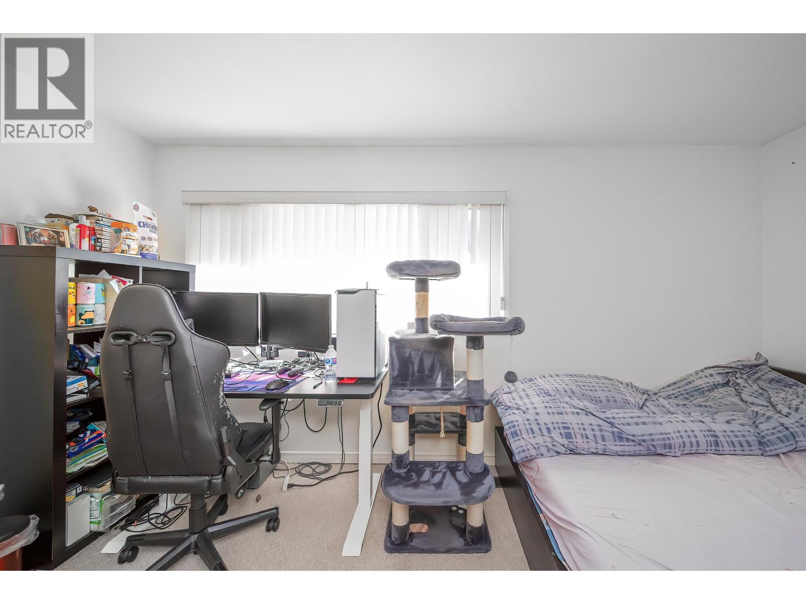 6866 Arlington Street, Vancouver, British Columbia  V5S 3N9 - Photo 11 - R3109091