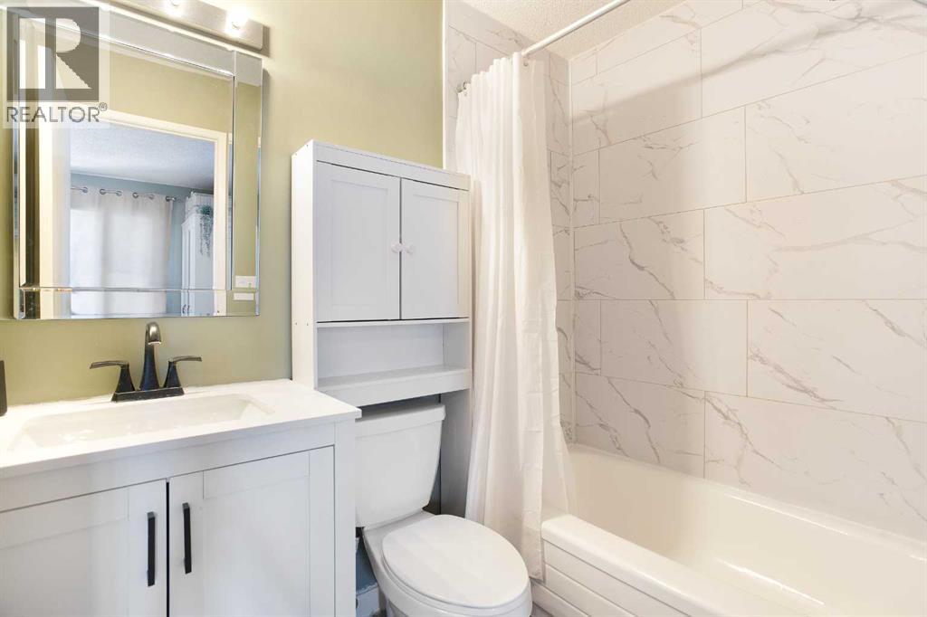 73, 23 Glamis Drive SW, Calgary, Alberta  T3E 6S3 - Photo 22 - A2296259