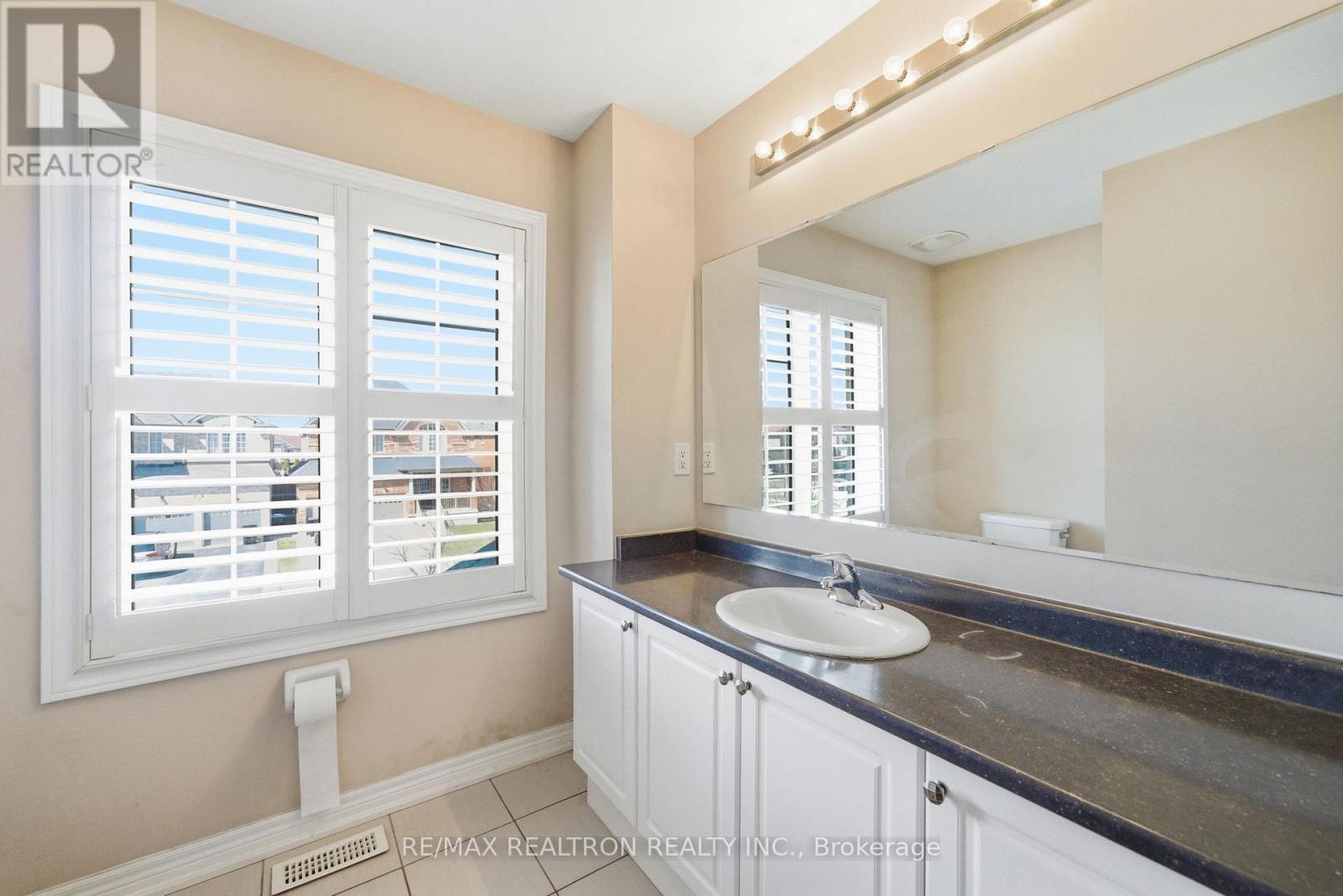 5 Watson Drive, New Tecumseth, Ontario  L0G 1W0 - Photo 28 - N12978428