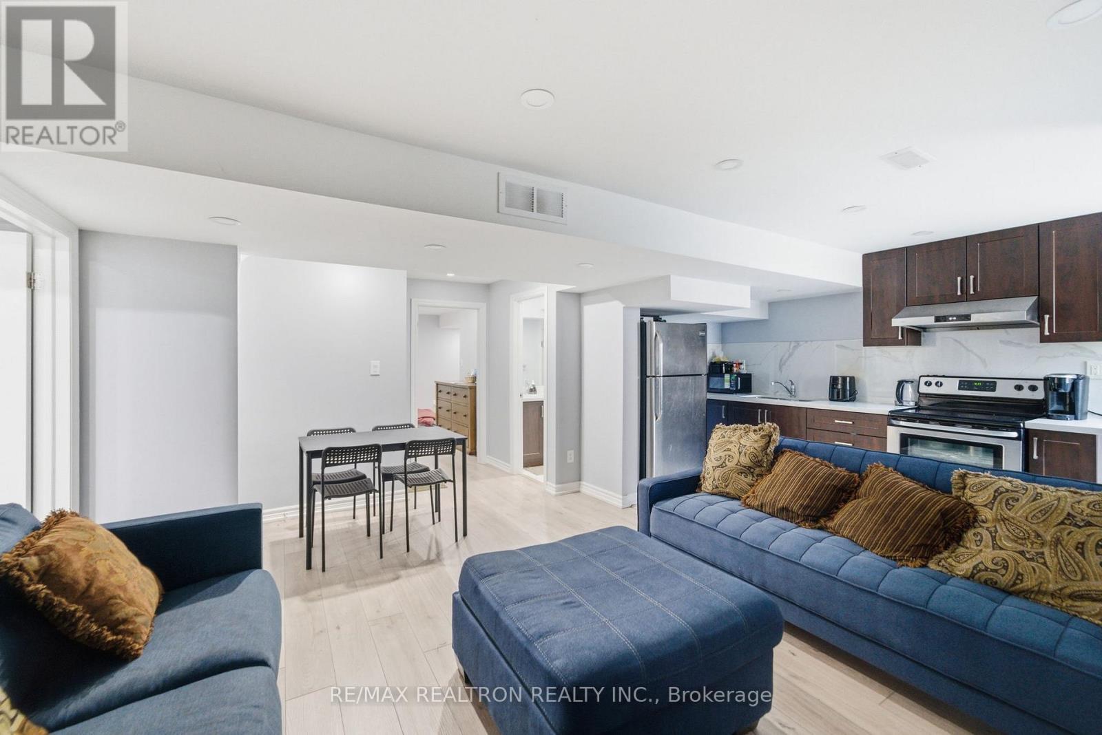 5 Watson Drive, New Tecumseth, Ontario  L0G 1W0 - Photo 38 - N12978428