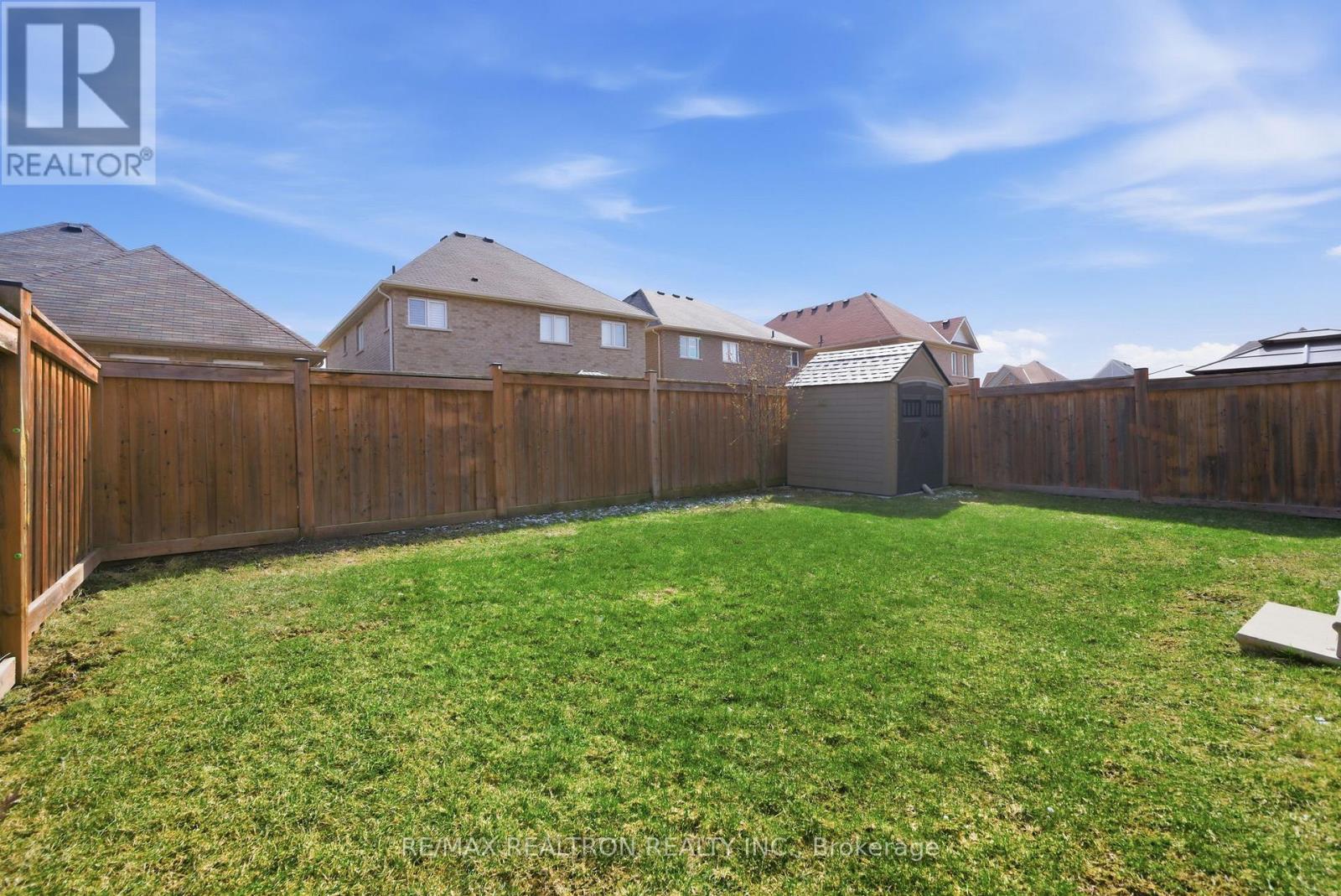 5 Watson Drive, New Tecumseth, Ontario  L0G 1W0 - Photo 48 - N12978428