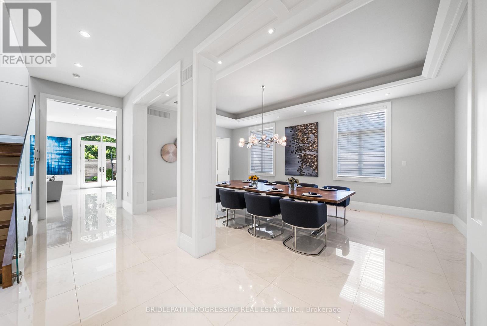 25 Portree Crescent S, Markham, Ontario  L3T 3G1 - Photo 5 - N12978500